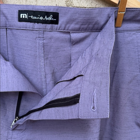Men's Travis Mathew | switchback hybrids shorts | Light Purple Sz 40 Waist - Picture 4 of 6